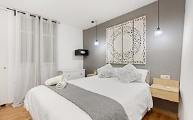 Urbanchicmalaga 2Bedroom Oasis In Historic Malaga Centre