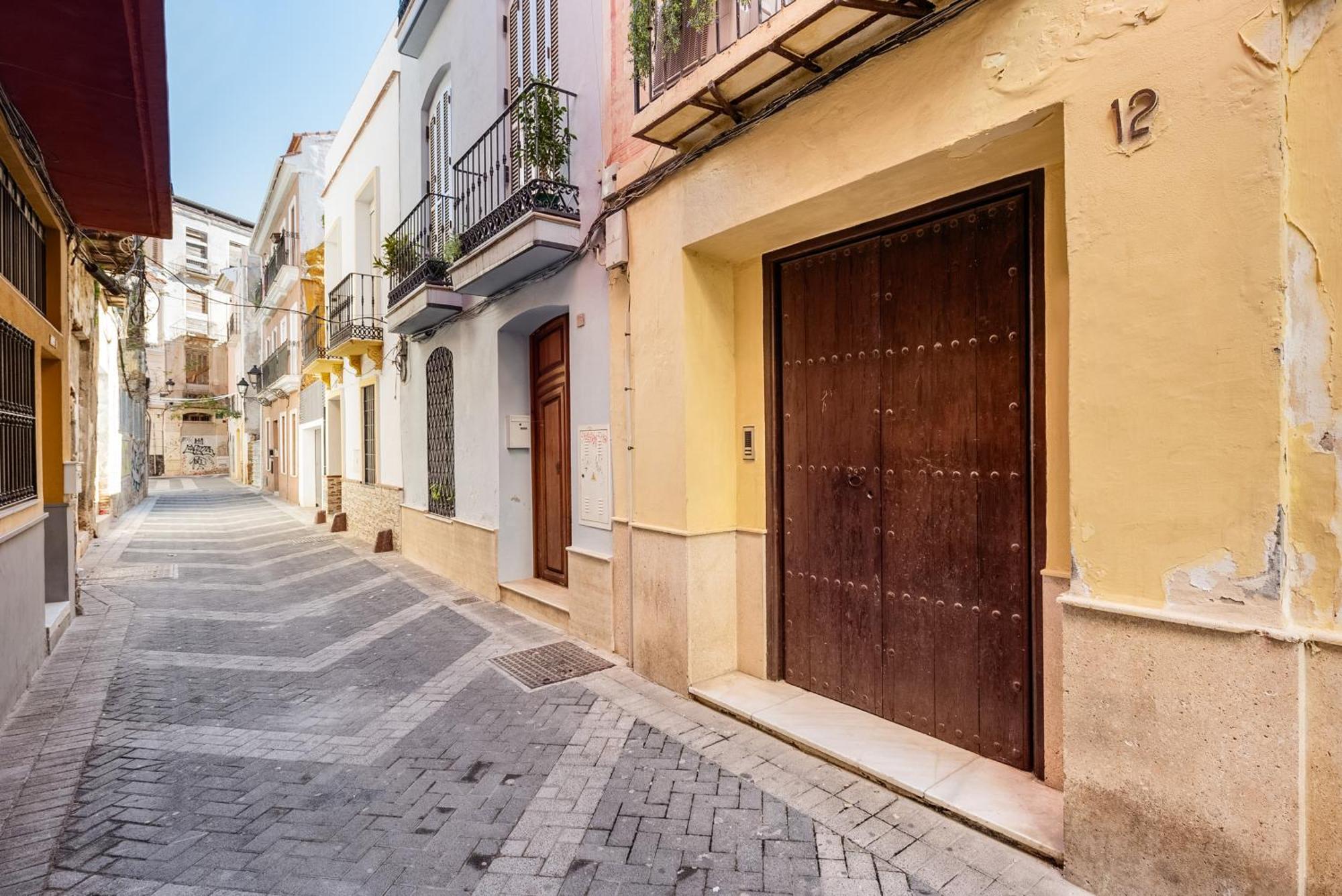 Urbanchicmalaga 2Bedroom Oasis In Historic Malaga Centre Esterno foto